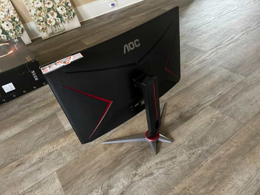 AOC’s monitor stands